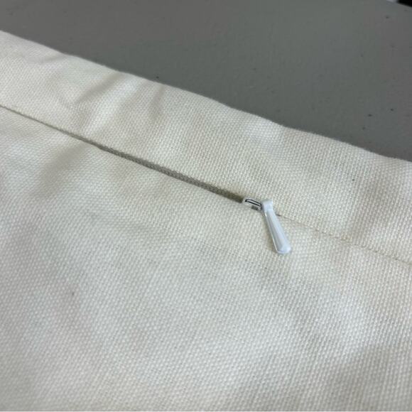 Pottery Barn Euro Pillow Cover Floral Tapestry Art in Pink  Blue Embroidered NEW - Picture 4 of 5